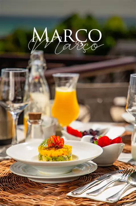 Março